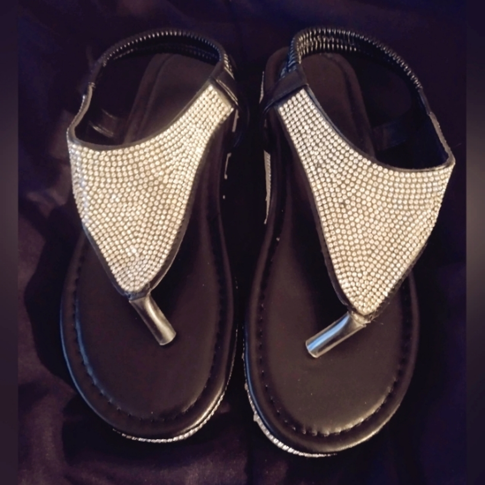 🌞Black sparkly sandals